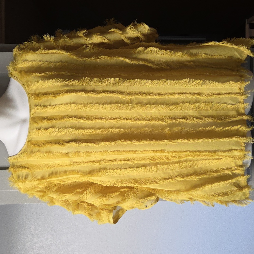 Calligrsphie Fringed Yellow Short Sleeve Blouse SZ XL